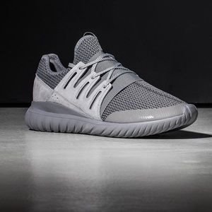 🚨24 HOUR SALE 🚨Adidas Tubular